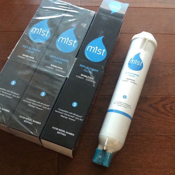 Refrigerator Replacement Water Filter 3-pack - Picture 9 of 12